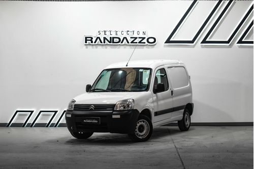 CITROEN BERLINGO FURGON 1.6I BUSINESS L/23 2023